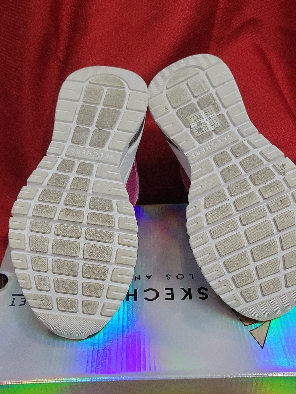 Skechers Street - Picture 4 of 5